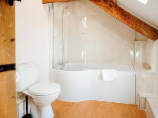 Atrato's Stable - Uk6735 - 1