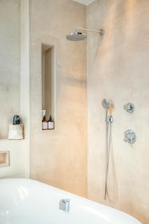 Garden View Apt in Ghent - 8