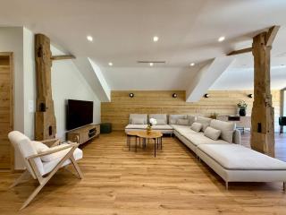 Maison Loulou - 14pers - Jacuzzi - Pétanque - Baby foot - 8