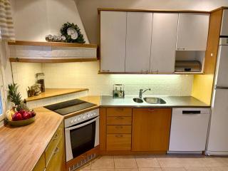 Spacious home surrounded by arctic nature - 6