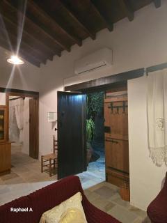 Οίκος Λόφου-oikos Lofou - 7