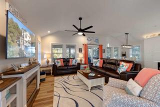 Saltwater Pool Outdoor Bar & 5 Min Walk to Beach - Corolla - 2