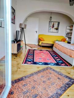 Skopje with view! Entire floor! Renovated! - 5