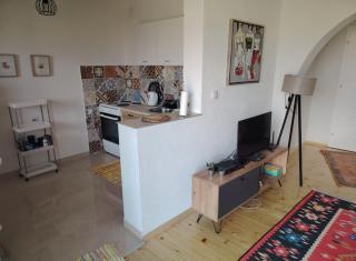 Skopje with view! Entire floor! Renovated! - 1