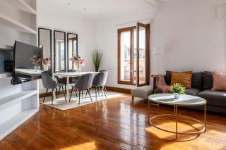 Brightline Penthouse by San Sebastian Stays - 6