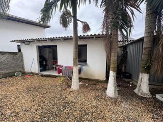 Casa com piscina e 3 suítes - 5