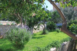 Apartments by the sea Trogir - 8683 - 1