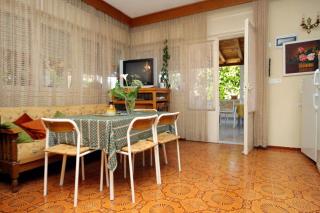 Triple Room Vrboska 540e - 1