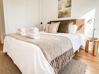 Elegant Apartment with Terrace and Pool REMS - 1