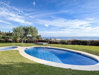 Elegant Apartment with Terrace and Pool REMS - 7