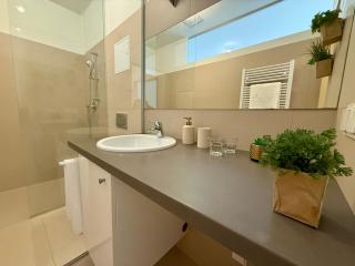 Giardino Airport Apartment with garden - 2