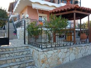 Dimitra's Little House - 4
