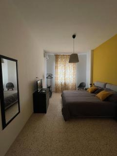 La casa tra i monumenti - Neapel - 3