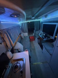 4 berth Boat house in birstall, Leicester - 7