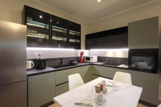 Avlos Luxury Home-NEW! 5 Min to Ctr - 7