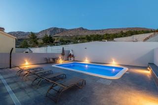 Family friendly house with a swimming pool Podstrana, Split - 21718 - 1