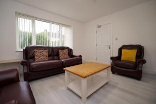 Cosy 3 Bedroom Home in Peaceful Bulkington - Bulkington - 8
