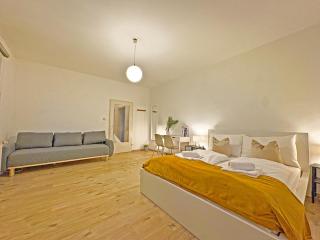 1 BR Aparmtents, Smart TV, 18 min - Old town - 7