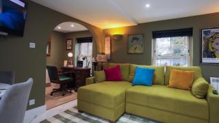 Colchester Luxury Apartments - Colonia - 0
