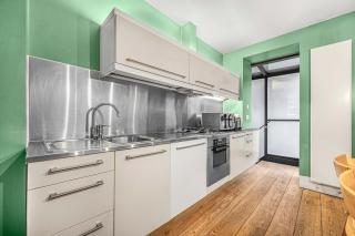 Central Cove - Fitzrovia - By Frankie Says - 1