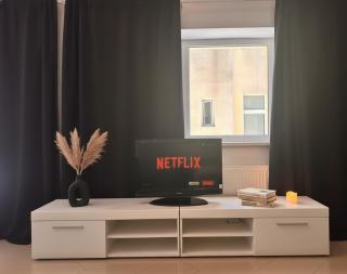 Spacious & Cozy Guesthouse - Near Metro & City Center - 3 Beds for 5 Person - Vienna - 6