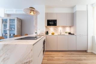 MalagaSuite Duplex Marbella with Parking - 3