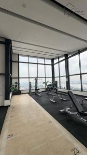 Brand New Minimalist Suite 3 Min Walk to CIQ - 8