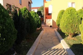 Apartments with a parking space Banjole, Pula - 7242 - 1