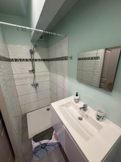 Studio Zen Caza Form - 2