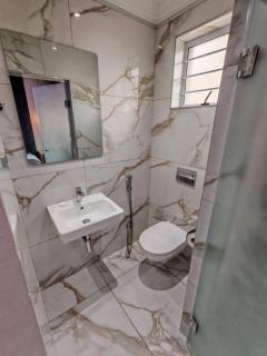 Modern Beachfront Escape in La Mercy - La Mercy - 2