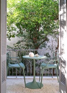 12ve Plaka, a Chic Apartment in the Heart of Plaka - 6