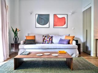 12ve Plaka, a Chic Apartment in the Heart of Plaka - Atenas - 3