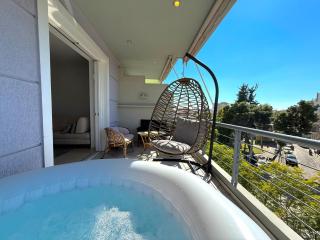 Luxury 3 Bedrooms Top Floor Villa 150sqm with 2 Private Jacuzzi Hydromassage & Underground Parking - Athènes - 3