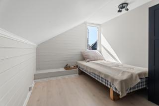 Spacious 5-Bedroom Home in Porsgrunn - 2