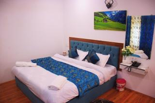 Hotel Golden Maple - 0