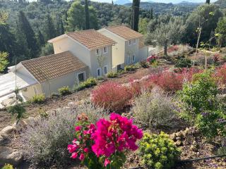 Giardinia Holiday Homes with Private Pool - 9