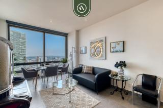 Luxury 2 BR Condo - Amazing City View - Pool - Gym - 7