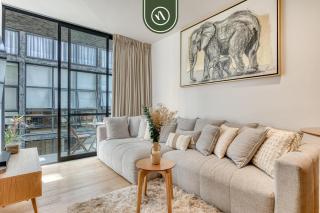 Centric 2 BR Condo - Gym - Open Air Cinema - 0