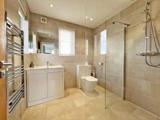 Luxury House With Panoramic Harbour Views - 2