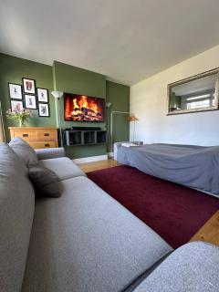 Majestic Property - 2