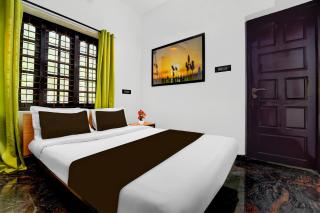 Super Townhouse Hotel Sec- 54 Golf Course Road - 4