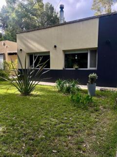 Casa de diseño con Pool y Ping Pong en Sauce Grande - 5