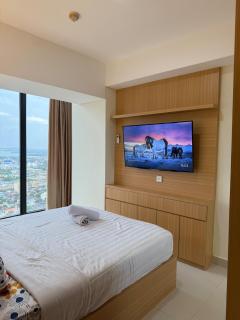 Modern 1BR with City & Sea View - 2