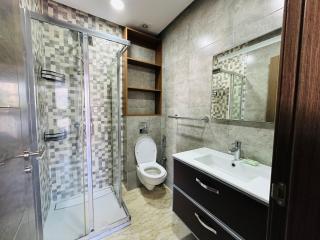 Luxury & Spacious Apartment - 5