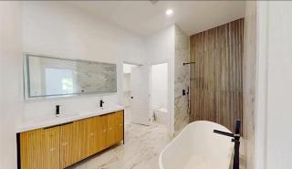 Brand new 6 bedroom big house - 8