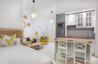 Estudio Boho Chic Centro Málaga - 0