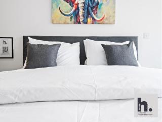 FREE Parking - City Centre - 20 Units - 9