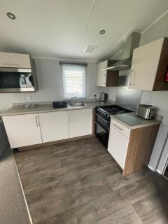 Ocean retreat at Skirlington coast - 8