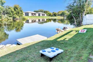 Lazy River Villa - Hottub! Fenced Yard! Fire Pit! - 5