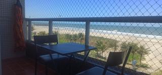 Apartamento com varanda e vista para o mar, em frente à praia de Caiobá - 6